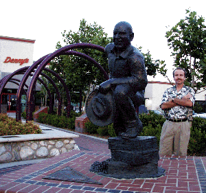 Sculpture: The Vintner, by sculptor Raymond Persinger, Masi Plaza, Rancho Cucamonga, California